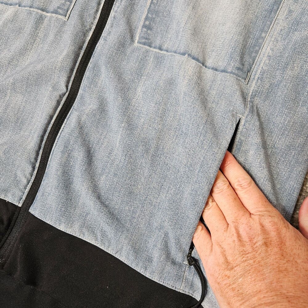 LUCY indiGO Activewear "Denim" Jacket Size Medium - Picture 6 of 7